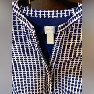 ✨Sleeveless Blue and White Women's Top.